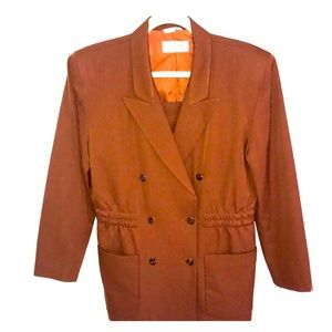 LizClaiborne Suit chestnut brown size 6
